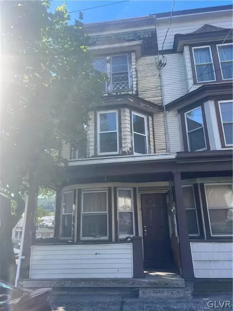 23 W Bertsch St, Lansford, PA 18232
