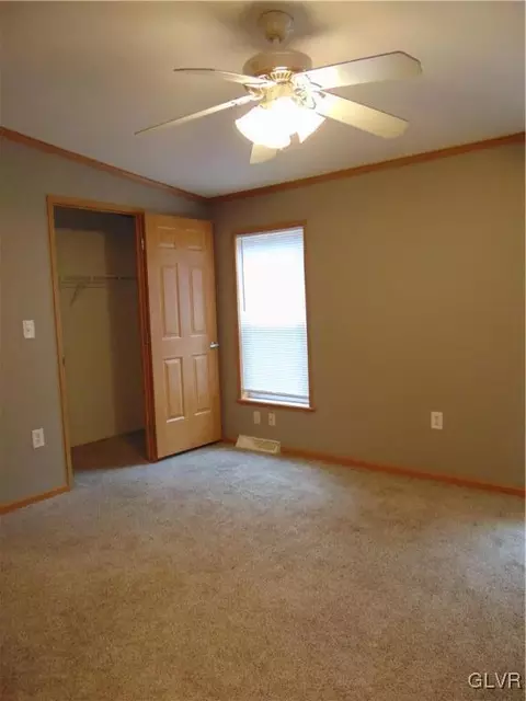 15 Brookside Dr, Bath, PA 18014 photo 17