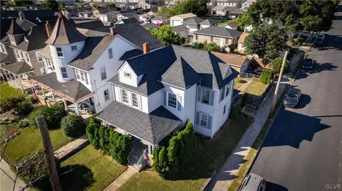 1103 3rd St, Catasauqua, PA 18032