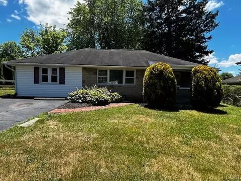 808 E Juniata St, Allentown, PA 18103