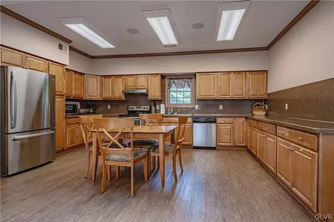1925 Pine Ct, Hellertown, PA 18055 photo 39