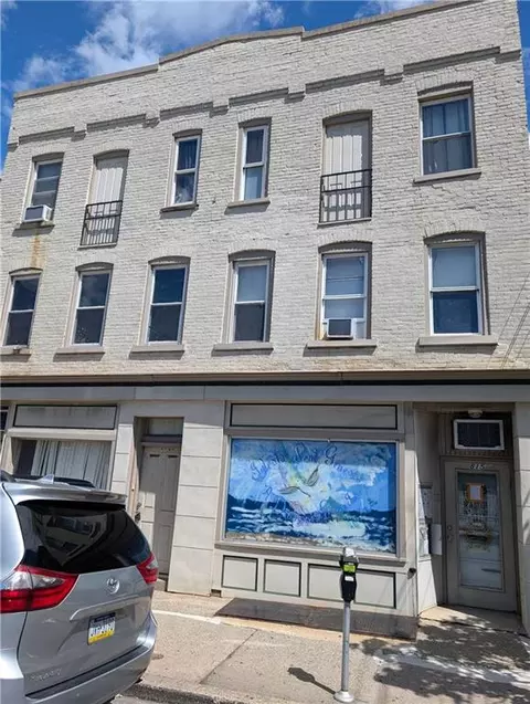 813 E 4th St, Bethlehem, PA 18015 photo 1
