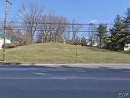 131 N Cedar Crest Blvd, South Whitehall Twp, PA 18104