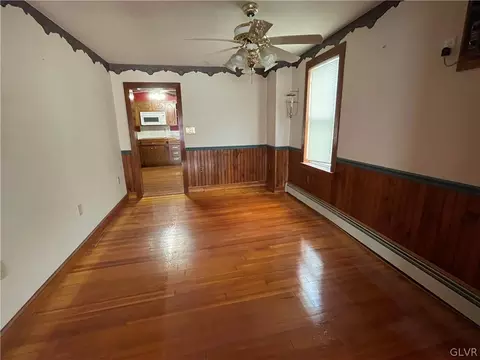 1651 Main St, Bethlehem, PA 18018 photo 5