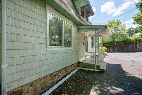 1655 Broadway #REAR, Bethlehem, PA 18015 photo 8