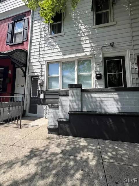 242 N 12th St, Allentown, PA 18102