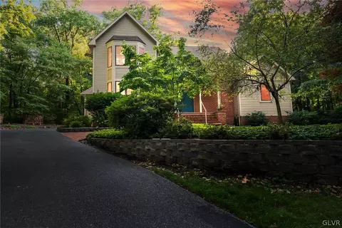 1362 Nace Ave, Bethlehem, PA 18015