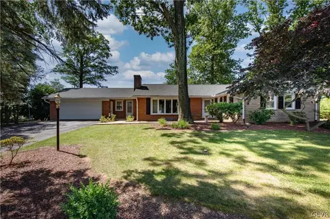 3712 Phillips Rd, Slatington, PA 18080