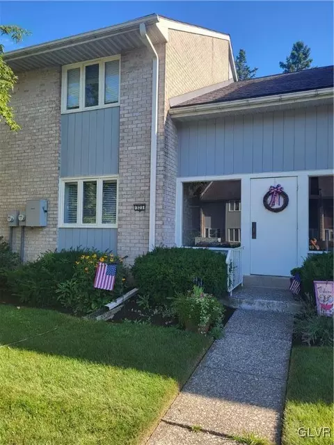 323 Arver Dr #C, Bethlehem, PA 18017