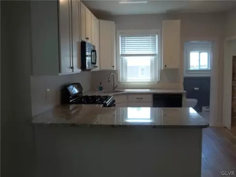 744 E Washington Ave, Bethlehem, PA 18017 photo 22