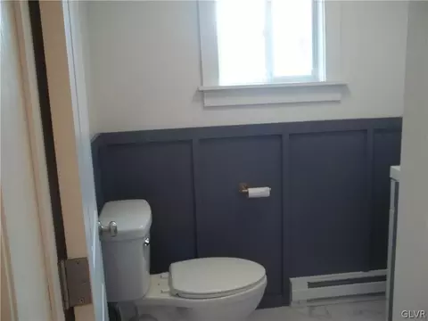 744 E Washington Ave, Bethlehem, PA 18017 photo 29