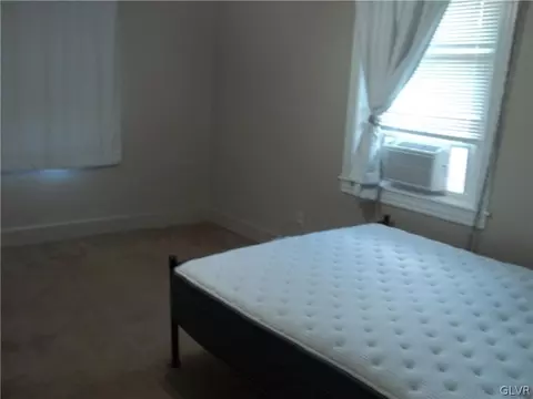 744 E Washington Ave, Bethlehem, PA 18017 photo 32