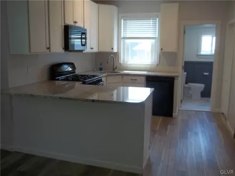 744 E Washington Ave, Bethlehem, PA 18017 photo 21