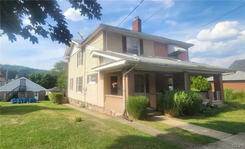 1213 Sioux St, Fountain Hill, PA 18015