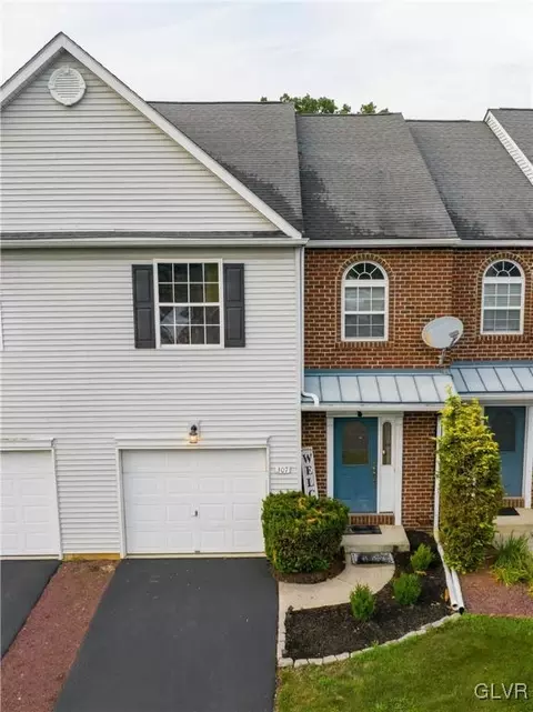 307 Hawthorne Ln, Fullerton, PA 18052