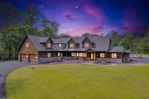 2285 Green Rd, Coolbaugh Twp, PA 18466