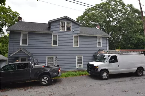 344 Breadfruit Dr, Walnutport, PA 18088