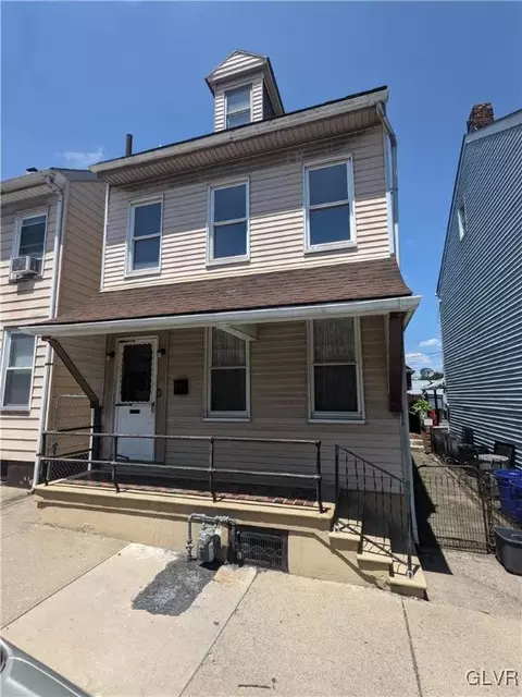 1241 Ferry St, Easton, PA 18042