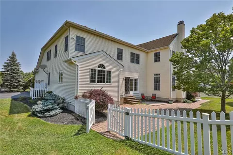 1838 Viola Ln, Hellertown, PA 18055 photo 40