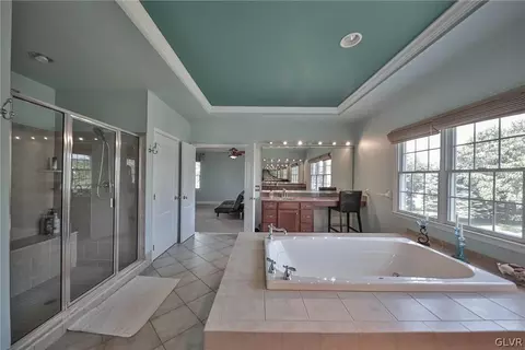 1838 Viola Ln, Hellertown, PA 18055 photo 25