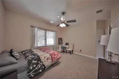 1838 Viola Ln, Hellertown, PA 18055 photo 33
