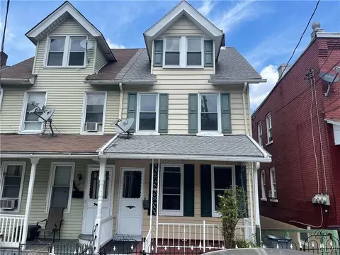 1123 Mechanic St, Bethlehem, PA 18015