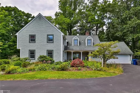 4357 Farm Dr, Allentown, PA 18104