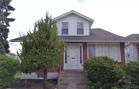 524 S Bergen St, Fountain Hill, PA 18015