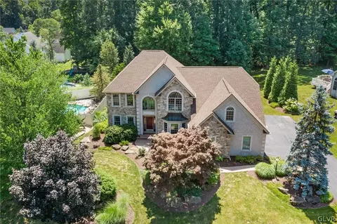 6110 Palomino Dr, Allentown, PA 18106