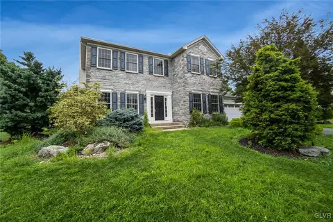 663 Ryan Dr, Allentown, PA 18103