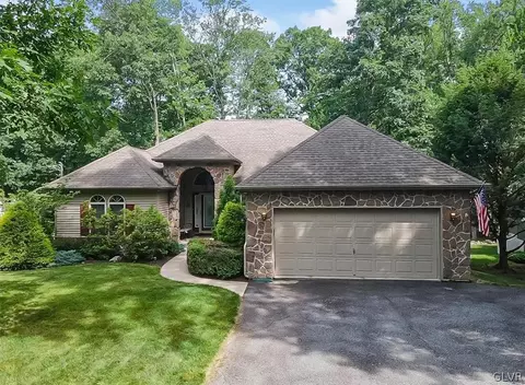260 Shingle Mill Dr, Drums, PA 18222