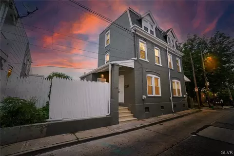 439 N Law St, Allentown, PA 18102