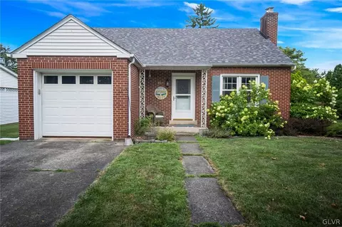 2230 Henderson St, Bethlehem, PA 18017
