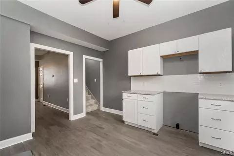 320 E Chestnut St, Hazleton, PA 18201 photo 14