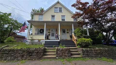 507 E Northampton St, Luzerne, PA 18702