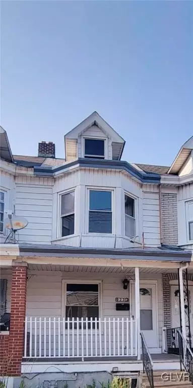 923 Gordon St, Allentown, PA 18109