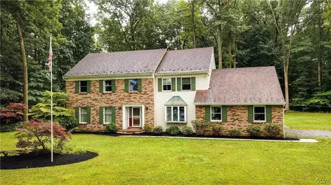 7232 Oriole Rd, Germansville, PA 18053