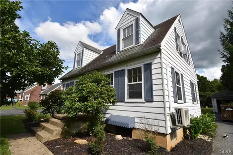 4006 Freemansburg Ave, Palmer Township, PA 18045