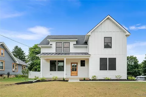 2383 Black River Rd, Bethlehem, PA 18015