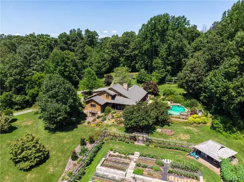 376 Keim Rd, Boyertown, PA 19512