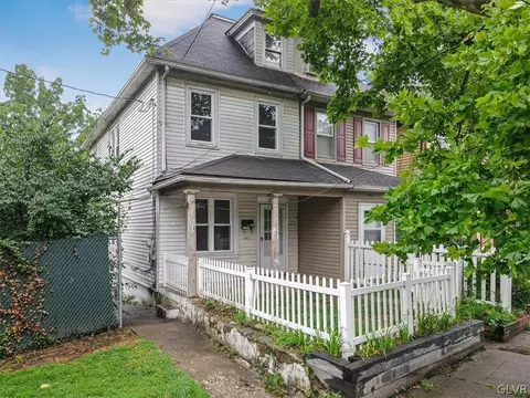 1807 Spring Garden St, Easton, PA 18042