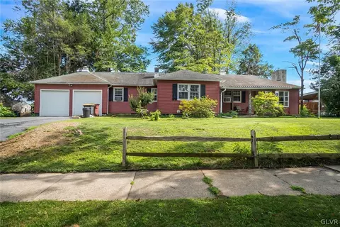54 Pershing Blvd, Fullerton, PA 18052