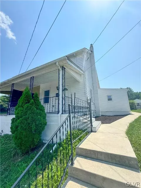 5003 Washington Ave, Whitehall, PA 18052