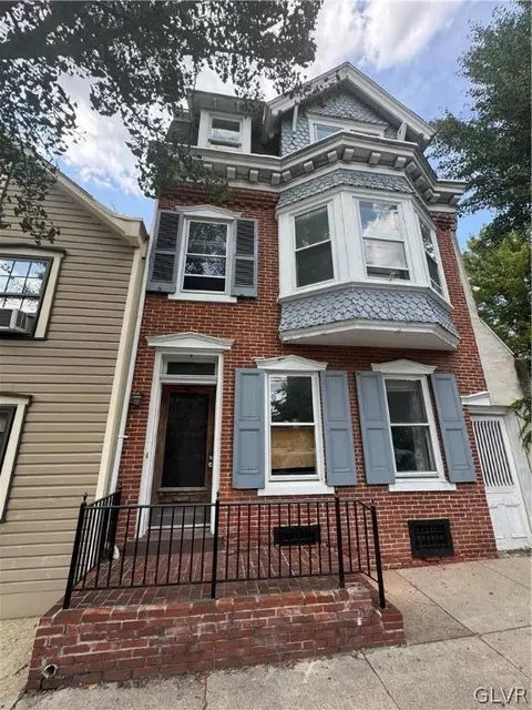 927 W Turner St, Allentown, PA 18102