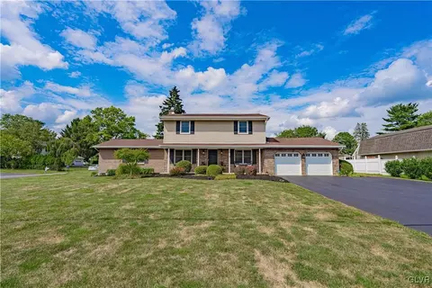 2915 Oakland Rd, Bethlehem, PA 18017