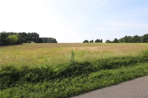 Upper Nis Hollow Drive, Mahoning Twp, PA 18235
