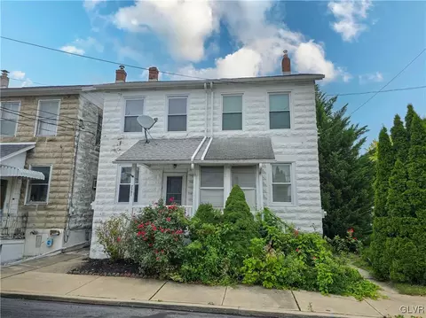 2391 Dewey Ave, Northampton, PA 18067