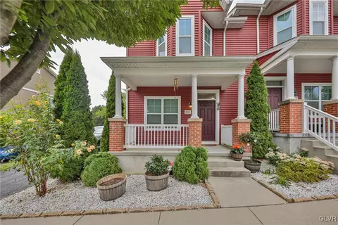 211 Bird St, Easton, PA 18042
