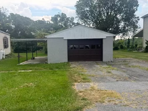 5148 Washington Ave, Whitehall Twp, PA 18052