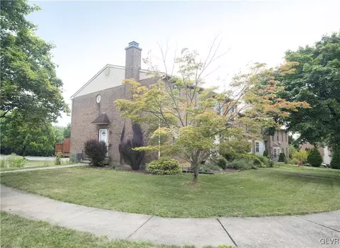 1902 Alberta Dr, Fullerton, PA 18052